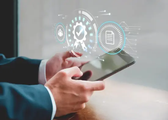 standard-qualitatskontroll-collage-konzept (1)